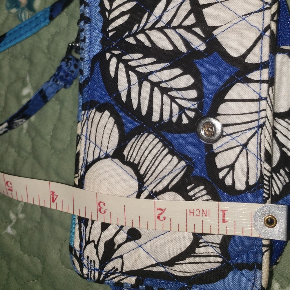 🍀NWOT Vera Bradley wristlet FREE WITH PURCHASE OF VERA BAG - Picture 6 of 7